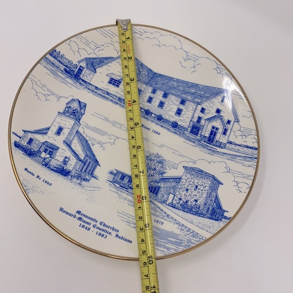 Vintage Decorative Plate - Picture 3 of 4